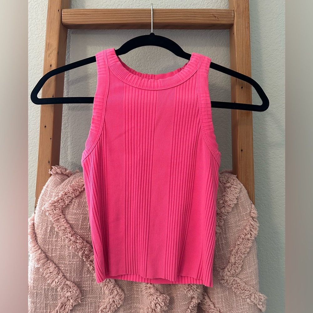 Aerie Tank